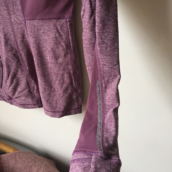 Lululemon sweater - Picture 4 of 4